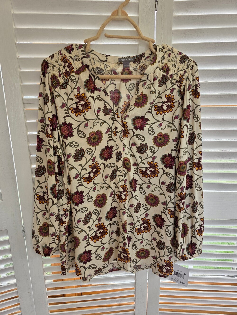 Falls Creek Women's Top Size L